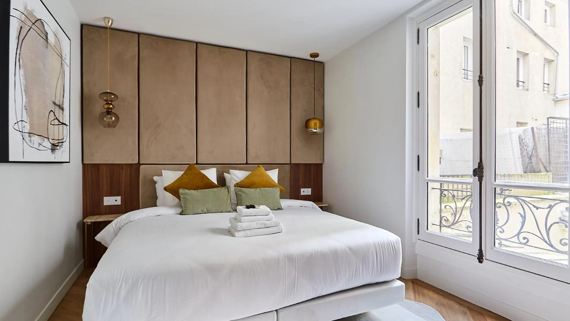 Residence 2 Apartments Center Of Paris By Studio Prestige