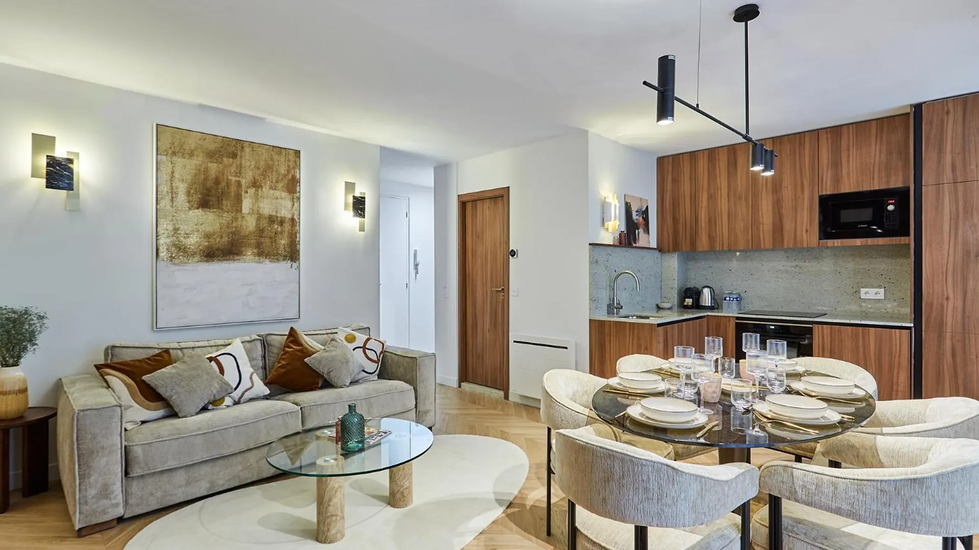 Residence 2 Apartments Center Of Paris By Studio Prestige 0*,  Frankrig